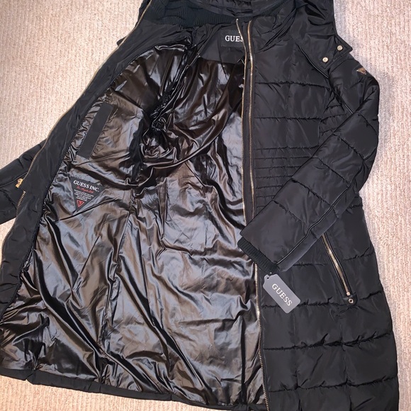 Guess women’s Parka - Picture 4 of 5